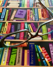bifocals, bookstore, flash fiction